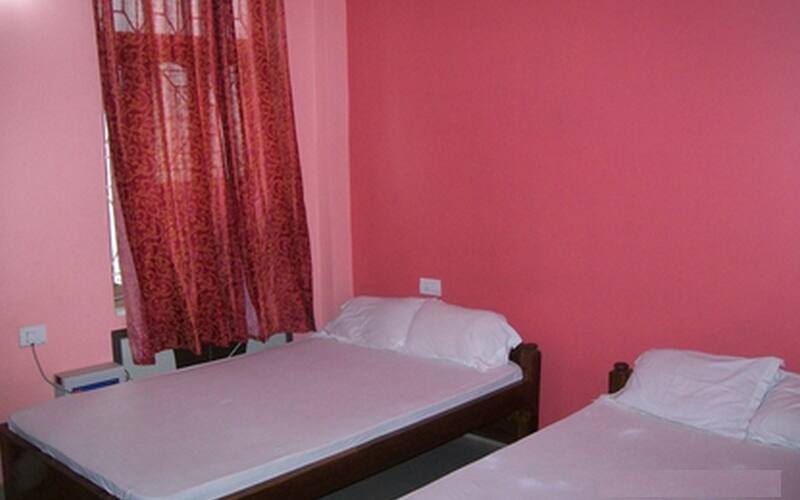 Puja Lodge, Sahibganj 5